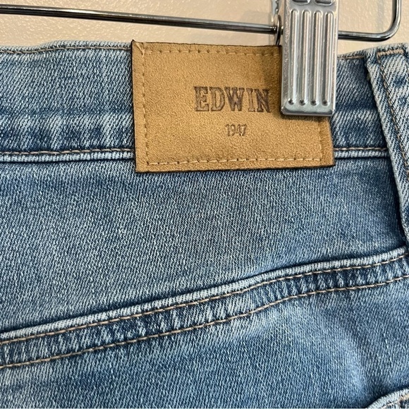 Anthropologie Edwin Cassia Mini Boot Cropped Jeans 28 - Picture 7 of 16